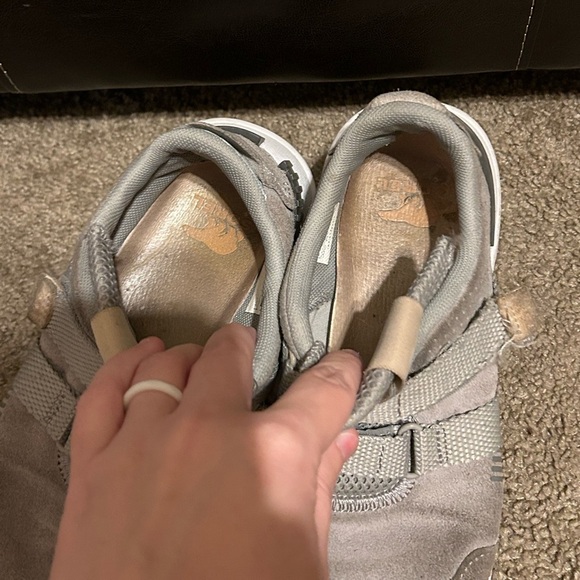 SOREL Kinetic Lite Strap Sneaker Women’s Sz 8 Gray Breathable Mesh Secure Casual - Picture 8 of 11